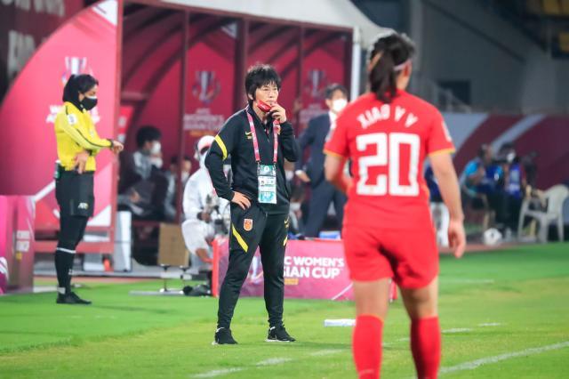 开云app官方下载-射手王打后卫？水庆霞妙招频出！她是抗日最大功臣