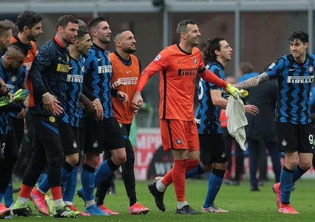 kaiyunapp-完美国米击溃疲惫米兰！德比3球差距是争冠分水岭？